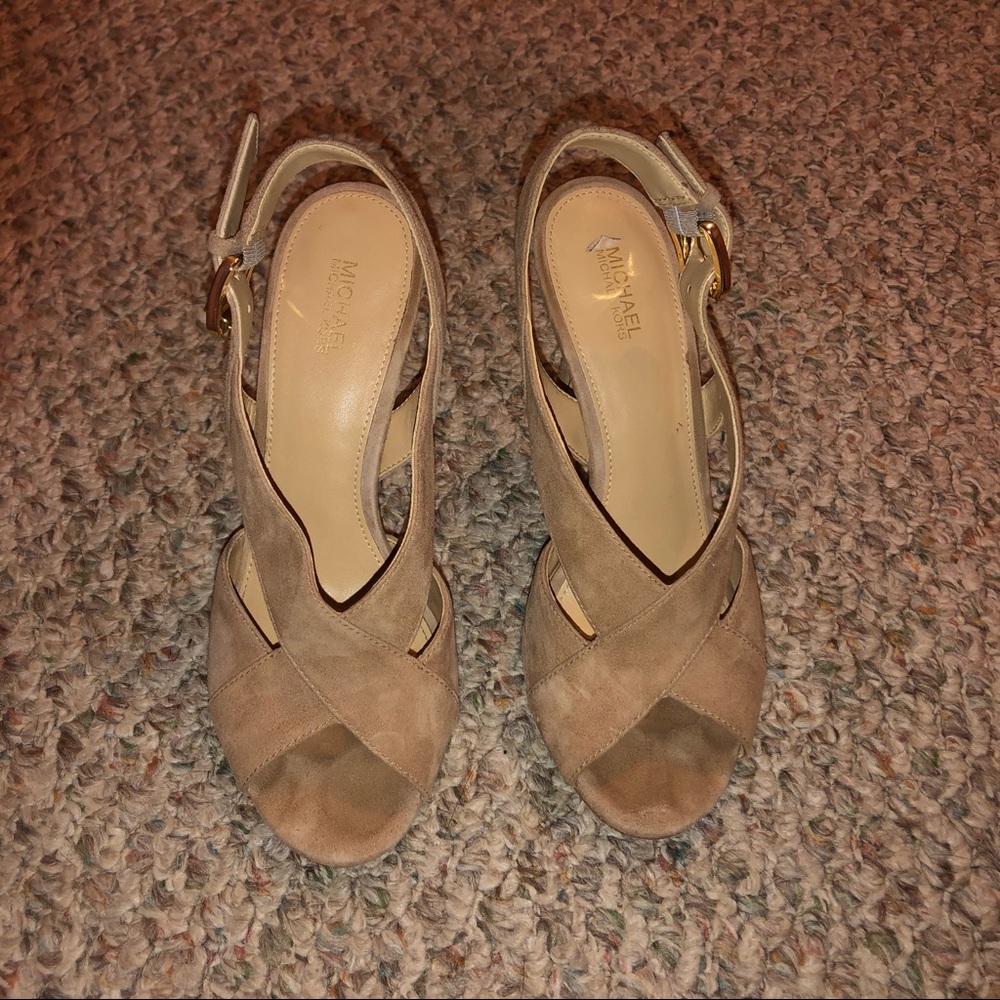 MICHAEL KORS Becky Cross Front Heel Sandals size 7